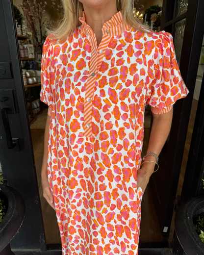 Vibrant Leopard Print Maxi Dress – Effortless Elegance