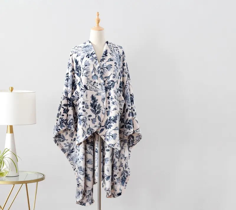 Floral Cozy Wearable Blanket with Pockets