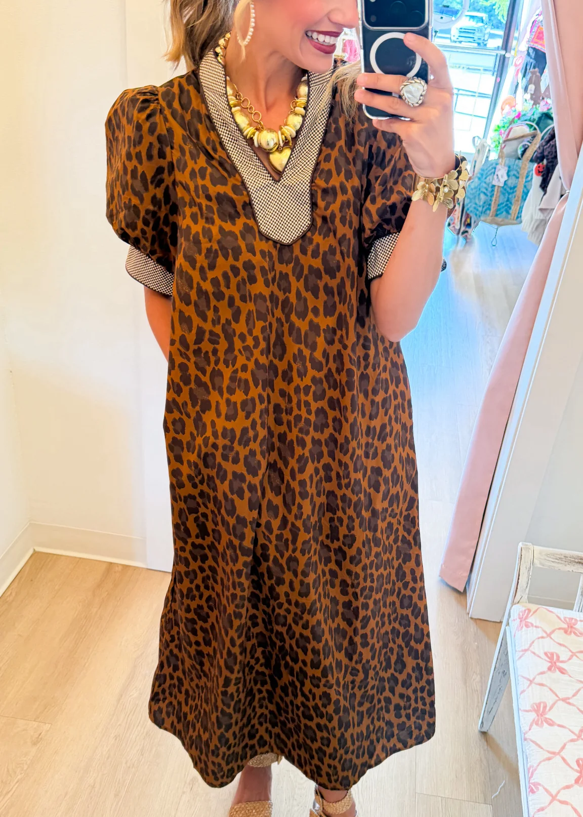 leopard-contrast-trim-puff-sleeve-maxi-dress