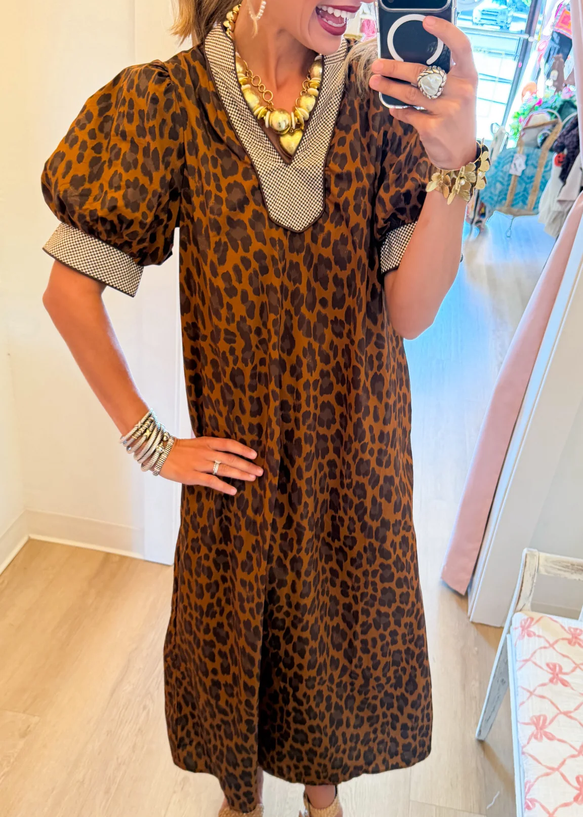 leopard-contrast-trim-puff-sleeve-maxi-dress