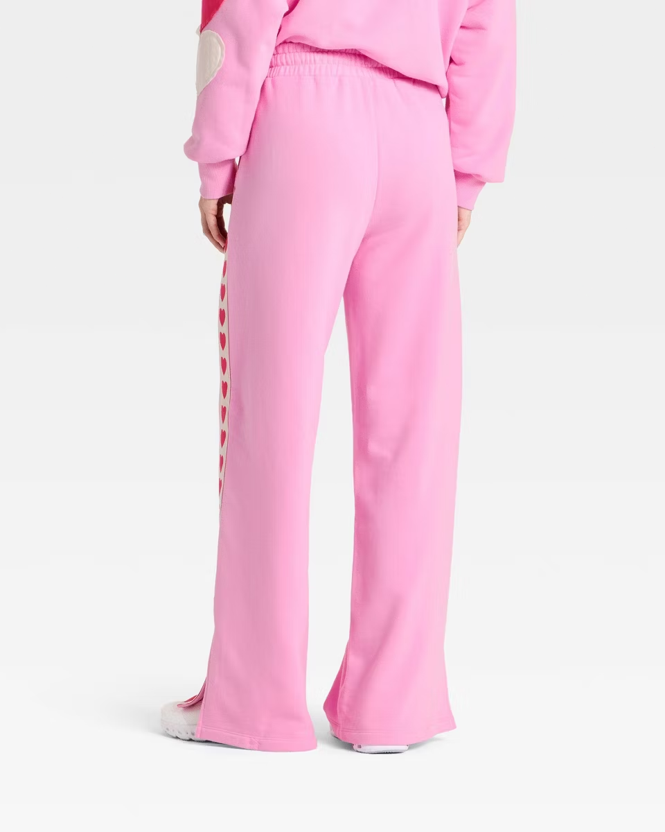 Heart-to-Heart Lounge Set – Bubblegum Pink